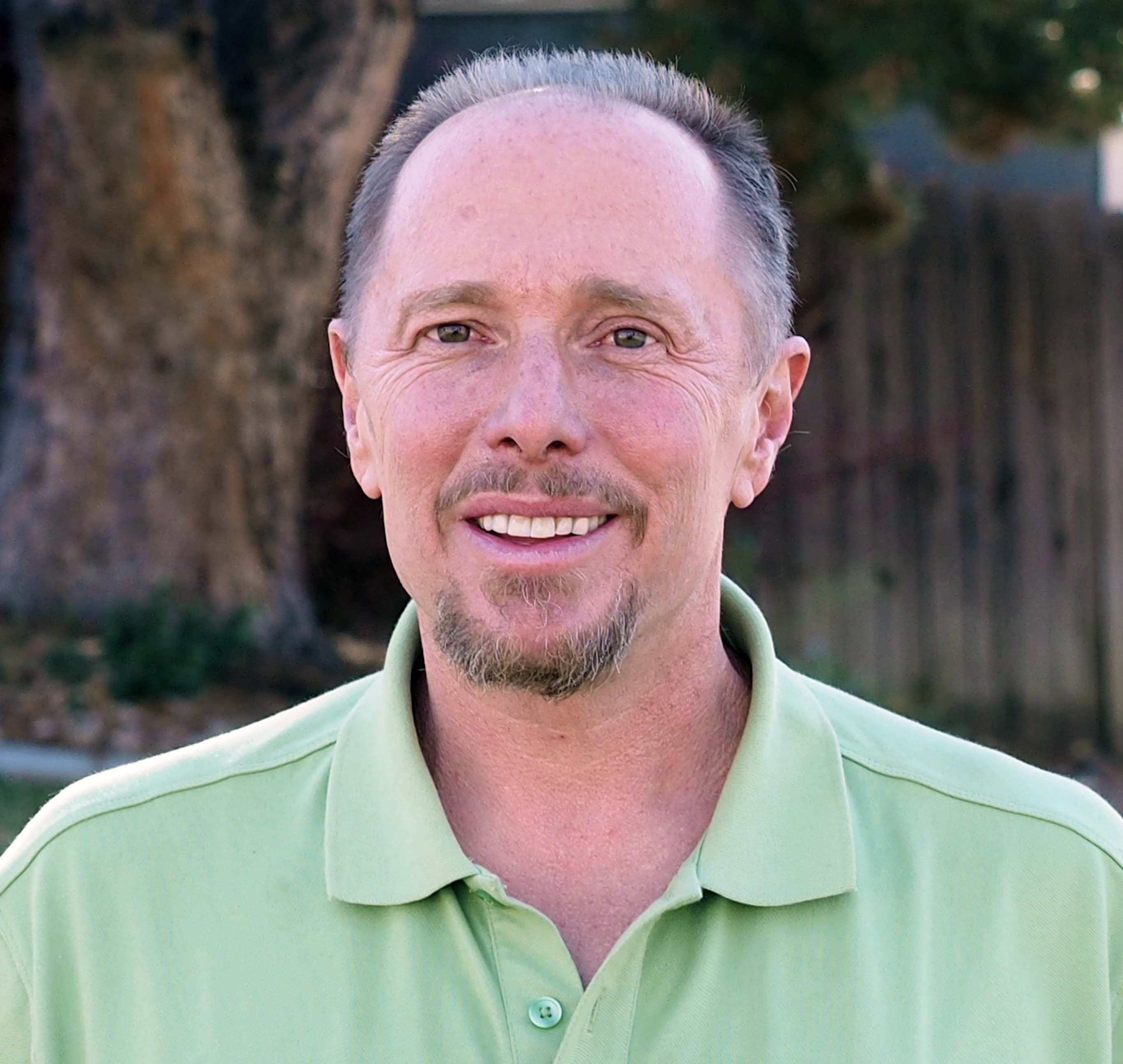Portrait of Tom Roerick